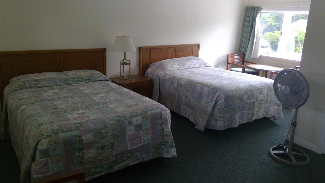 Village Green Motel Yarmouth Ngoại thất bức ảnh