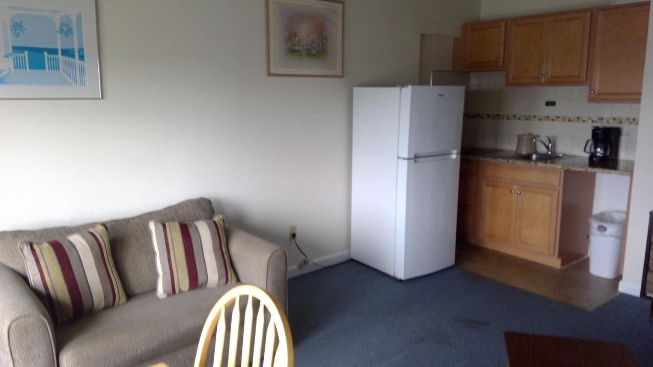 Village Green Motel Yarmouth Ngoại thất bức ảnh
